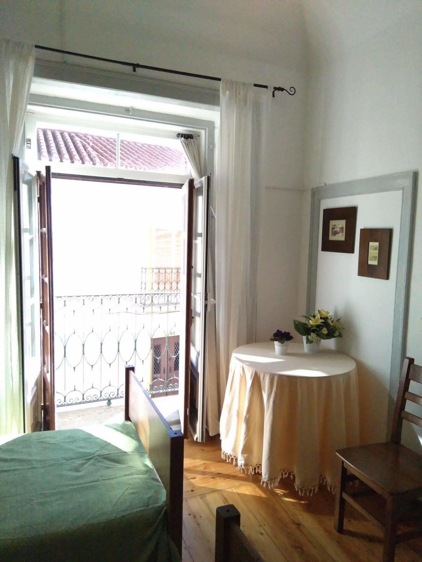 Hostel Raymundo Евора Екстериор снимка