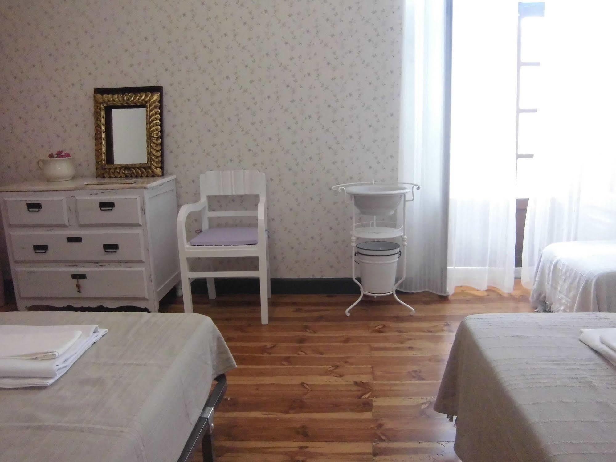 Hostel Raymundo Евора Екстериор снимка